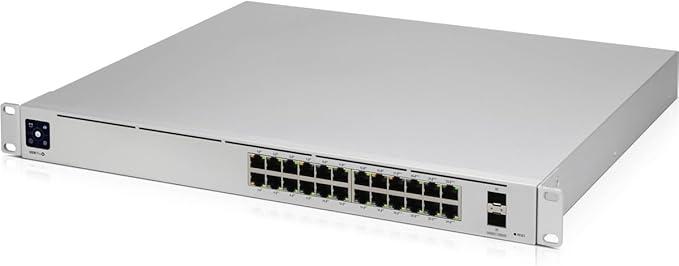 UbiquitiUniFiProMax24PoE24-PortSwitch_I2.jpg