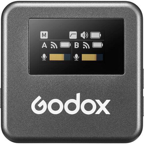 GodoxMagicXT1-CL2-PersonWirelessMicrophone2.jpg