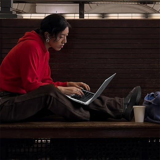 Apple_MacBook_Pro_M3_Chip_8_MTL73LL_A_core_CPU_10_Core_GPU_8GB_RAM_512GB_SSD_14.2_Inch-i3.jpg