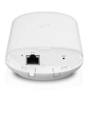 Ubiquiti_NanoStation_Loco5AC-i3.jpg