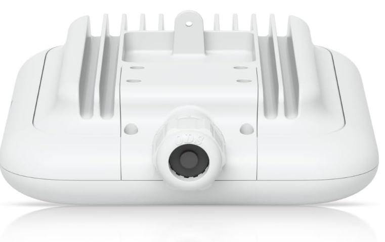 U7-PRO-OUTDOORi.jpg