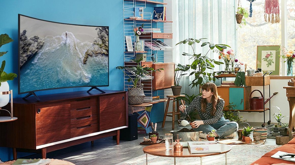 Samsung 65 Inch Curved Panel 4K UHD Smart HDR TV  (65TU83000)