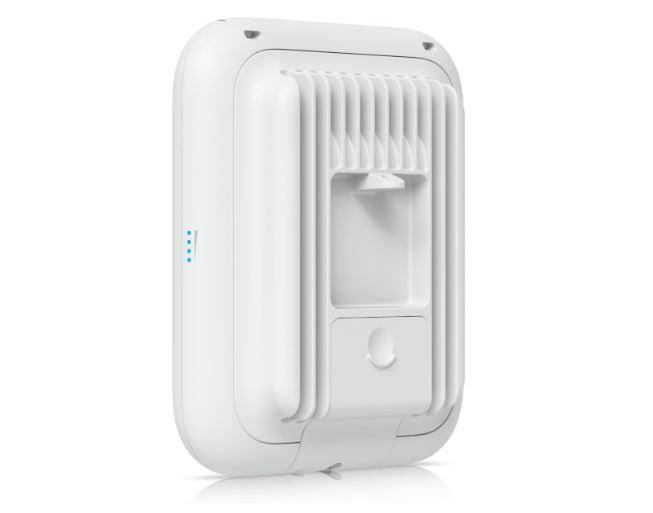 Ubiquiti UniFi U7-Pro Outdoor WiFi 7 Access Point -BE9700, Tri-Band