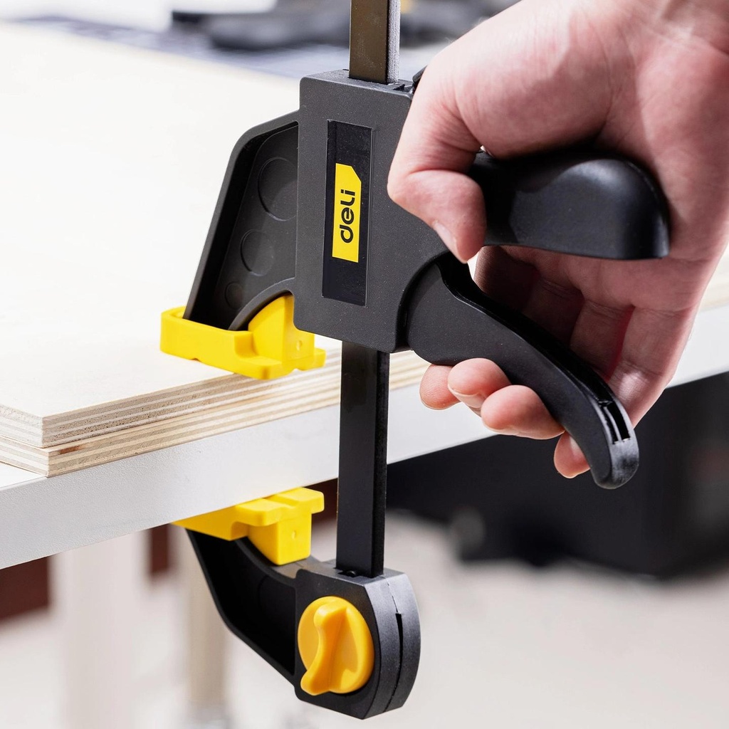 Deli EDL110124 63x600mm Quick Bar Clamp – Heavy Duty Industrial Clamp with 90N Maximum Force for Woodworking, Metal Fabrication, Workshop Assembly, and Construction Applications